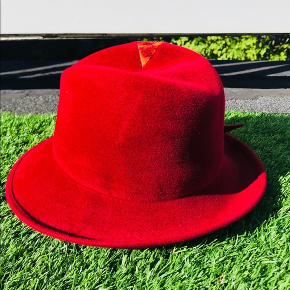 Anna Rizzo Hats - Picture 5 of 8